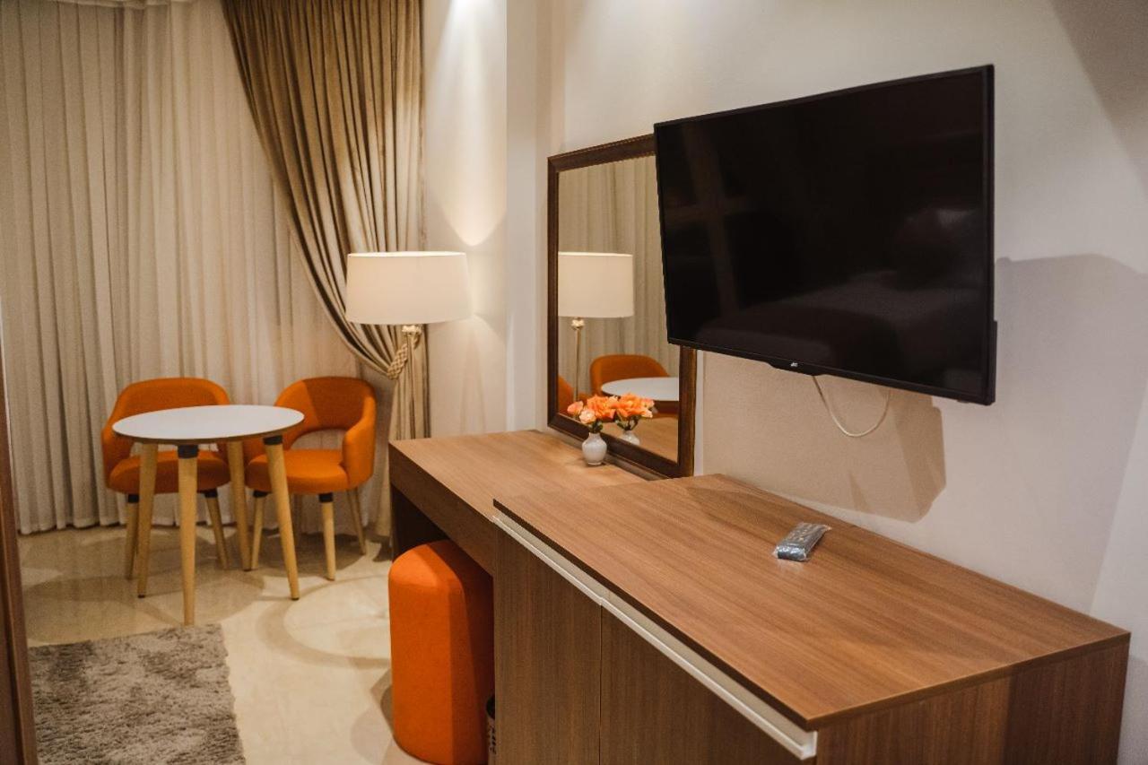 Diamond Land Hotel Madinat Al Ashir min Ramadan Екстер'єр фото