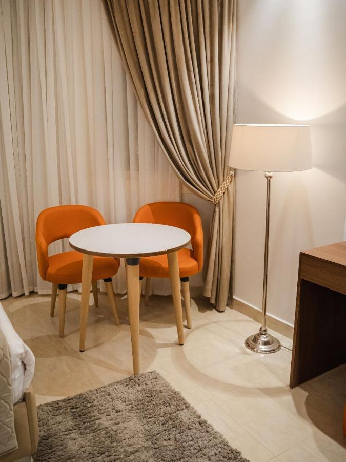 Diamond Land Hotel Madinat Al Ashir min Ramadan Екстер'єр фото